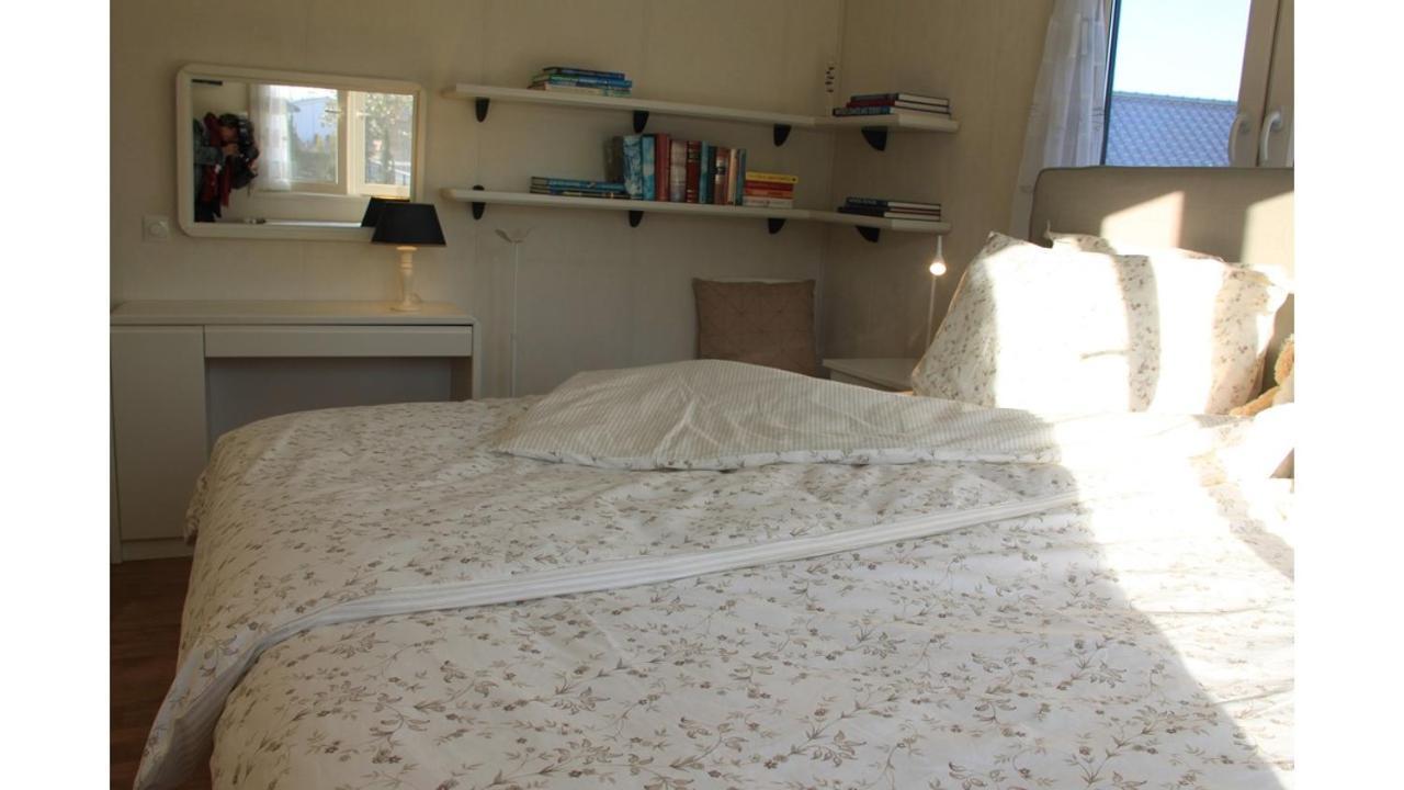 Chalet Buutengeweun, Met Luxe Jacuzzi En Tonsauna ซินท์ อันนาลอนด์ ภายนอก รูปภาพ